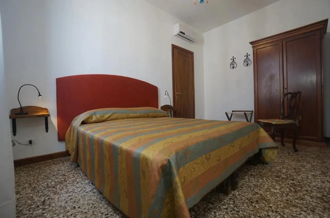 Campo San Lorenzo Venice Apartment